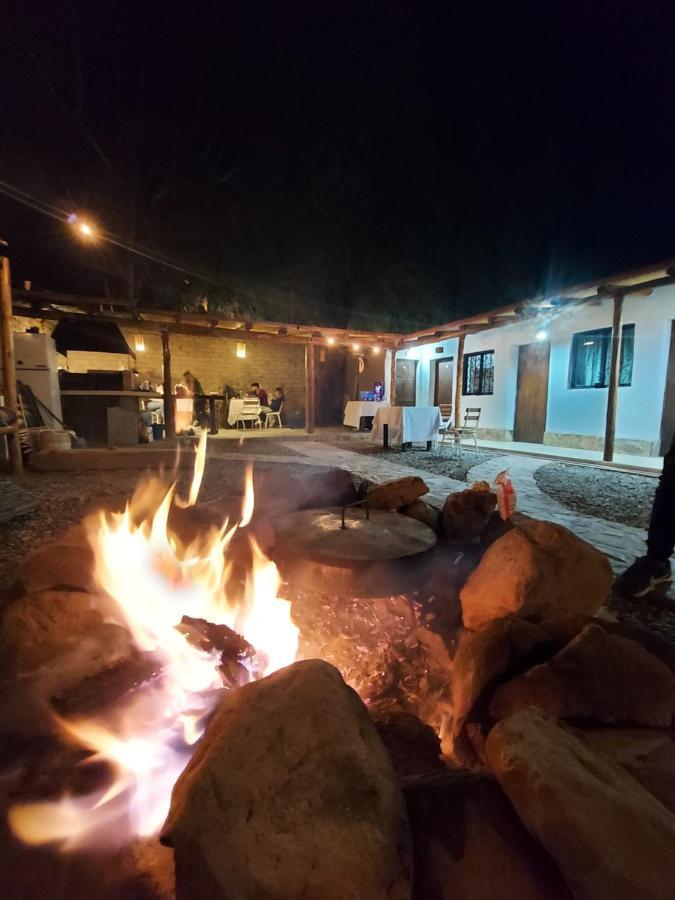 Arbol Tilcara Hostel Eksteriør bilde